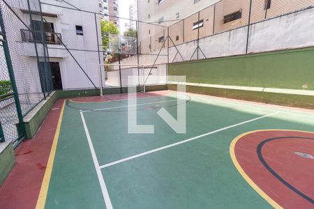 Apartamento para alugar com 140m², 3 quartos e 2 vagas Apartamento para alugar com 140m², 3 quartos e 2 vagasÁrea comum - Quadra