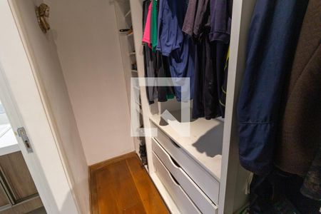 Apartamento para alugar com 140m², 3 quartos e 2 vagas Apartamento para alugar com 140m², 3 quartos e 2 vagasCloset da suíte
