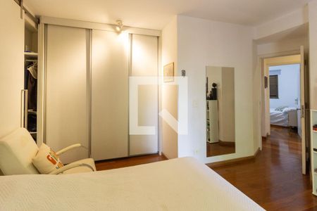 Apartamento para alugar com 140m², 3 quartos e 2 vagas Apartamento para alugar com 140m², 3 quartos e 2 vagasSuite