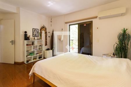 Apartamento para alugar com 140m², 3 quartos e 2 vagas Apartamento para alugar com 140m², 3 quartos e 2 vagasSuite