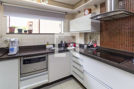 Apartamento para alugar com 140m², 3 quartos e 2 vagas Apartamento para alugar com 140m², 3 quartos e 2 vagasCozinha