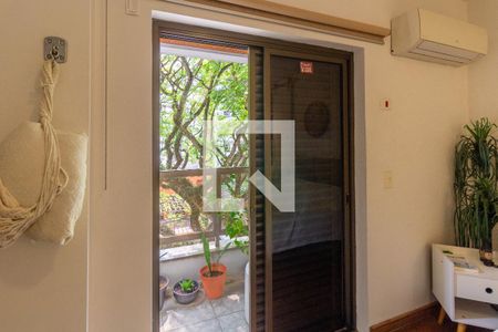 Apartamento para alugar com 140m², 3 quartos e 2 vagas Apartamento para alugar com 140m², 3 quartos e 2 vagasSuite
