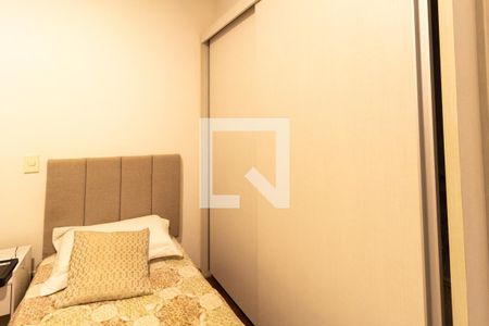 Apartamento para alugar com 140m², 3 quartos e 2 vagas Apartamento para alugar com 140m², 3 quartos e 2 vagasQuarto 1