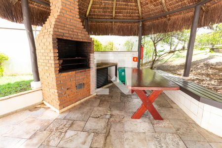Apartamento para alugar com 140m², 3 quartos e 2 vagas Apartamento para alugar com 140m², 3 quartos e 2 vagasÁrea comum - Churrasqueira