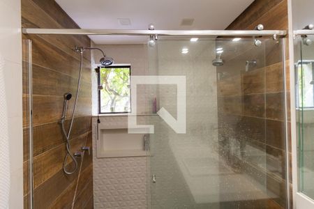 Apartamento para alugar com 140m², 3 quartos e 2 vagas Apartamento para alugar com 140m², 3 quartos e 2 vagasBanheiro da Suíte
