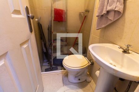 Apartamento para alugar com 140m², 3 quartos e 2 vagas Apartamento para alugar com 140m², 3 quartos e 2 vagasBanheiro de serviço