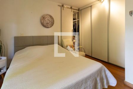 Apartamento para alugar com 140m², 3 quartos e 2 vagas Apartamento para alugar com 140m², 3 quartos e 2 vagasSuite