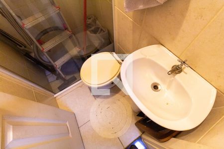 Apartamento para alugar com 140m², 3 quartos e 2 vagas Apartamento para alugar com 140m², 3 quartos e 2 vagasBanheiro de serviço