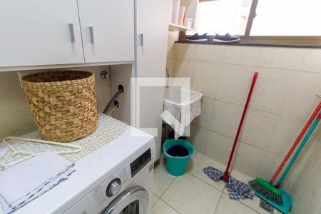 Apartamento para alugar com 140m², 3 quartos e 2 vagas Apartamento para alugar com 140m², 3 quartos e 2 vagasÁrea de Serviço