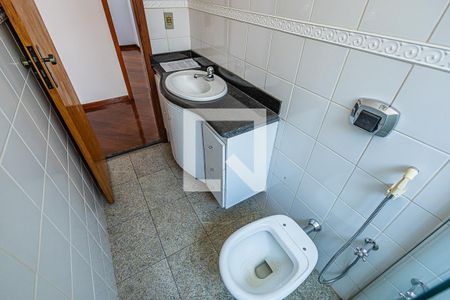 Apartamento à venda com 140m², 3 quartos e 1 vagaBanheiro