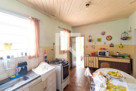 Casa à venda com 110m², 3 quartos e sem vaga Casa à venda com 110m², 3 quartos e sem vagaCozinha