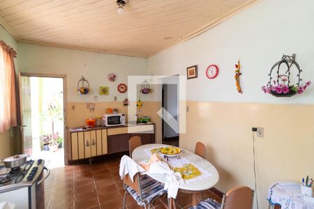 Casa à venda com 110m², 3 quartos e sem vaga Casa à venda com 110m², 3 quartos e sem vagaCozinha