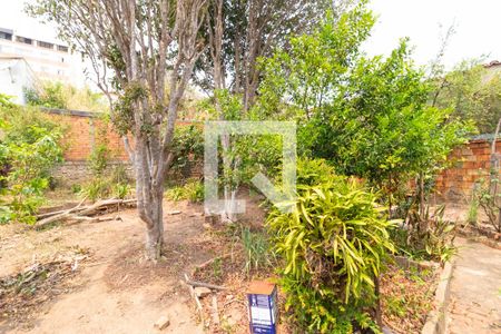 Casa à venda com 110m², 3 quartos e sem vaga Casa à venda com 110m², 3 quartos e sem vagaJardim