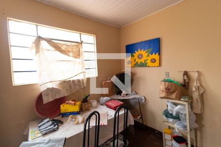 Casa à venda com 110m², 3 quartos e sem vaga Casa à venda com 110m², 3 quartos e sem vagaCozinha da Edícula