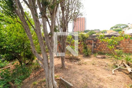 Casa à venda com 110m², 3 quartos e sem vaga Casa à venda com 110m², 3 quartos e sem vagaJardim