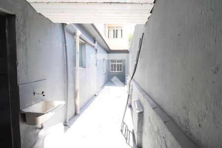 Casa para alugar com 75m², 2 quartos e sem vagaÁrea de Serviço