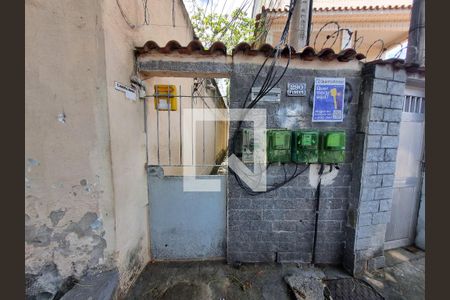 Casa para alugar com 75m², 2 quartos e sem vaga Casa para alugar com 75m², 2 quartos e sem vagaFachada + plaquinha