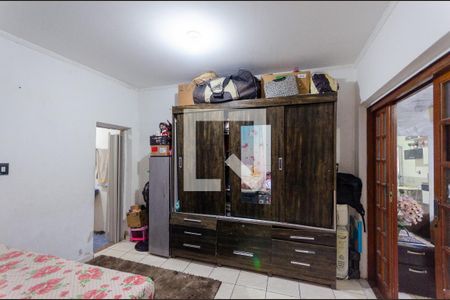 Casa à venda com 330m², 6 quartos e 3 vagas Casa à venda com 330m², 6 quartos e 3 vagasQuarto - 1 | Casa 1