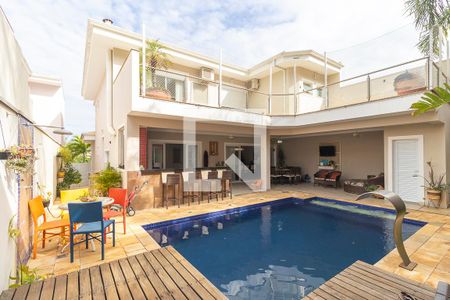 Casa de condomínio à venda com 352m², 4 quartos e 4 vagasQuintal com churrasqueira e piscina