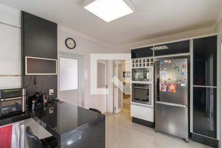 Casa de condomínio à venda com 352m², 4 quartos e 4 vagasCozinha