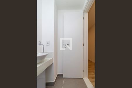 Apartamento à venda com 108m², 4 quartos e 2 vagas Apartamento à venda com 108m², 4 quartos e 2 vagasSala - Lavabo