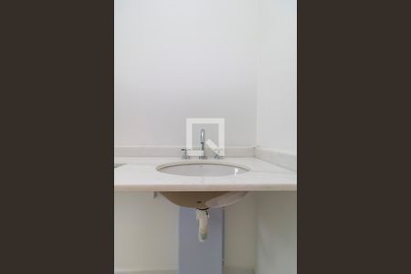 Apartamento à venda com 108m², 4 quartos e 2 vagas Apartamento à venda com 108m², 4 quartos e 2 vagasSuíte 2 - Banheiro