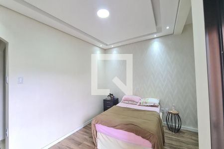 Casa à venda com 270m², 4 quartos e 4 vagasSuíte