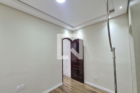 Casa à venda com 270m², 4 quartos e 4 vagasSala de TV