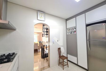 Casa à venda com 270m², 4 quartos e 4 vagasCozinha
