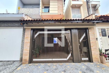 Casa à venda com 270m², 4 quartos e 4 vagasEntrada