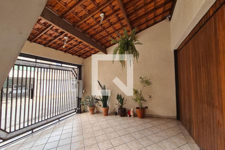 Casa à venda com 270m², 4 quartos e 4 vagasGaragem