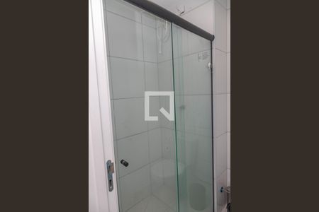 Apartamento à venda com 38m², 2 quartos e sem vaga Apartamento à venda com 38m², 2 quartos e sem vagaBanheiro