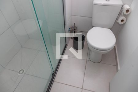 Apartamento à venda com 38m², 2 quartos e sem vaga Apartamento à venda com 38m², 2 quartos e sem vagaBanheiro