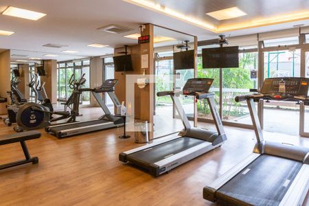 Apartamento à venda com 174m², 3 quartos e 3 vagas Apartamento à venda com 174m², 3 quartos e 3 vagasÁrea comum - Academia