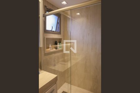 Apartamento à venda com 174m², 3 quartos e 3 vagas Apartamento à venda com 174m², 3 quartos e 3 vagasBanheiro da Suíte 1