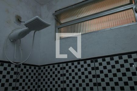 Casa para alugar com 42m², 1 quarto e sem vagaBanheiro 