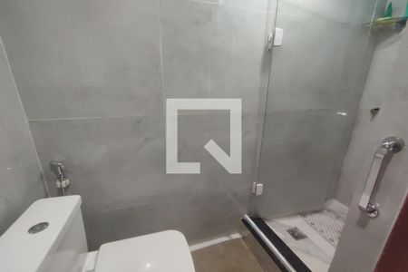Apartamento à venda com 52m², 2 quartos e 1 vagaBanheiro Social