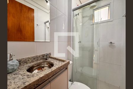 Apartamento à venda com 50m², 2 quartos e 2 vagas Apartamento à venda com 50m², 2 quartos e 2 vagasBanheiro