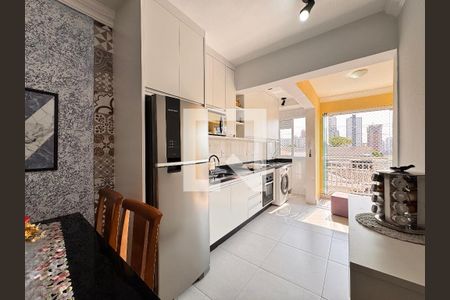 Apartamento à venda com 50m², 2 quartos e 2 vagas Apartamento à venda com 50m², 2 quartos e 2 vagasCozinha