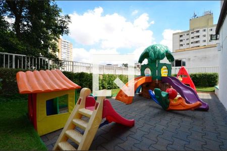 Apartamento à venda com 75m², 2 quartos e 2 vagasÁrea comum - Playground