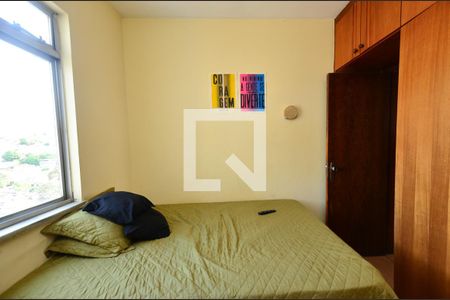 Apartamento à venda com 80m², 3 quartos e 1 vagaQuarto3/ suite