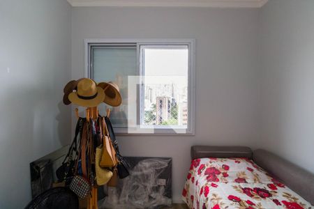 Apartamento à venda com 97m², 3 quartos e 2 vagasQuarto 2