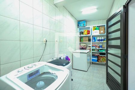 Casa à venda com 348m², 3 quartos e 5 vagasÁrea de Serviço