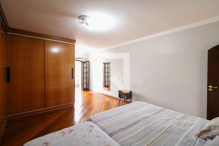 Casa à venda com 348m², 3 quartos e 5 vagasSuíte