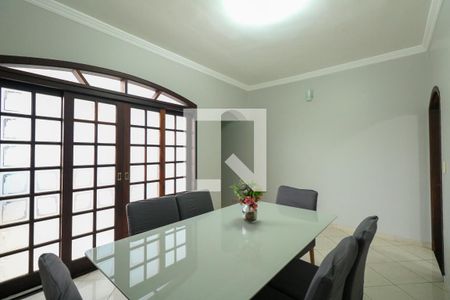 Casa à venda com 348m², 3 quartos e 5 vagasSala de Jantar