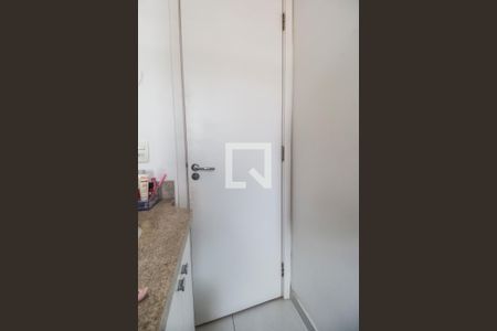 Apartamento à venda com 97m², 2 quartos e 2 vagasBanheiro 2