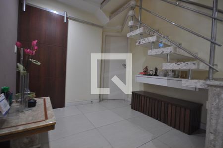 Apartamento à venda com 117m², 2 quartos e 1 vagaHall