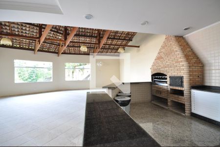 Apartamento à venda com 117m², 2 quartos e 1 vagaÁrea comum - Churrasqueira