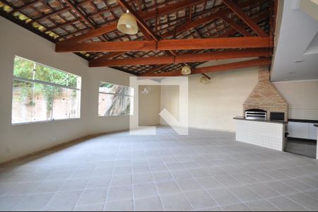 Apartamento à venda com 117m², 2 quartos e 1 vagaÁrea comum - Churrasqueira