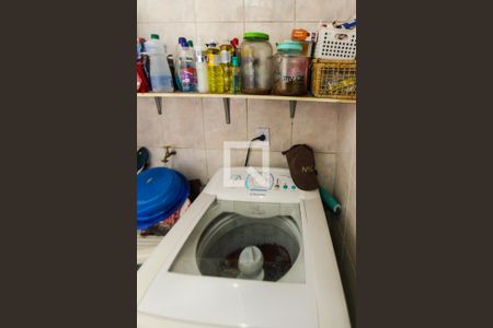 Casa à venda com 120m², 3 quartos e 1 vagaÁrea de Serviço